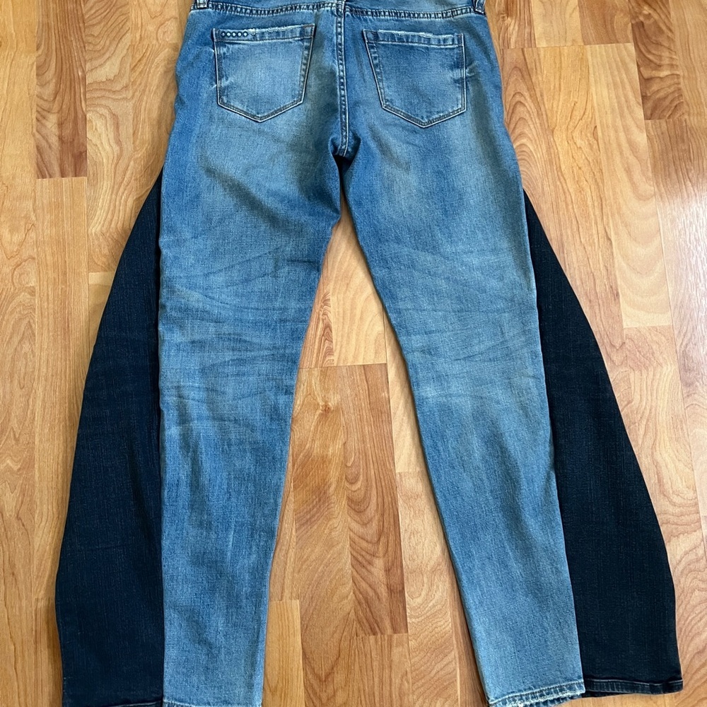 Upcycled Reworked Blank NYC Two-Tone Relaxed Barrel Jeans Stretch Denim sz 28 - Picture 2 of 10